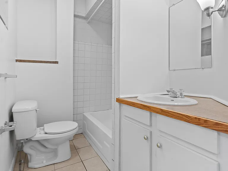 79 Oak St — Photo 17