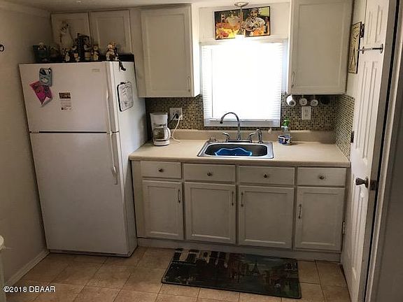 5th image of 5213 Frederick Ave