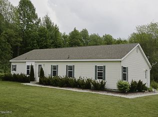 41803 35 1/2 St, Paw Paw, MI 49079