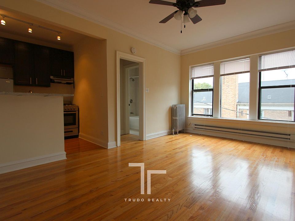 1st image of 4614 N Paulina St APT 0310