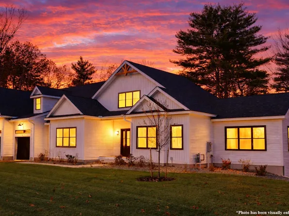 12 Little River Road Unit 7, Exeter, NH 03833