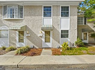 425 Magnolia Ave APT B, Saint Simons Island, GA 31522