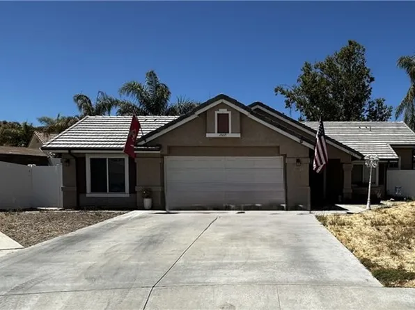 1507 Chateau Ct, San Jacinto, CA 92583