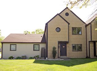 5907 Highgate Cir E, Indianapolis, IN 46250