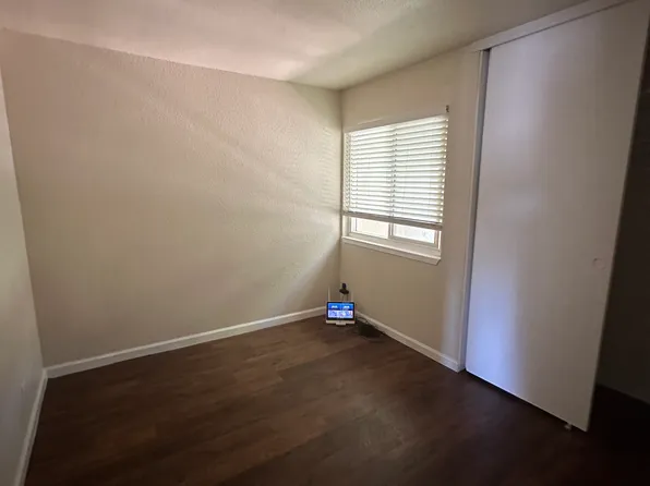 700 Northfield Dr APT F, Sacramento, CA 95833