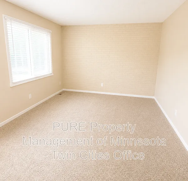 13714 Heather Hills Dr — Photo 3