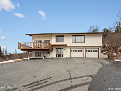8501 Upper Huffman Rd, Anchorage, AK, 99516