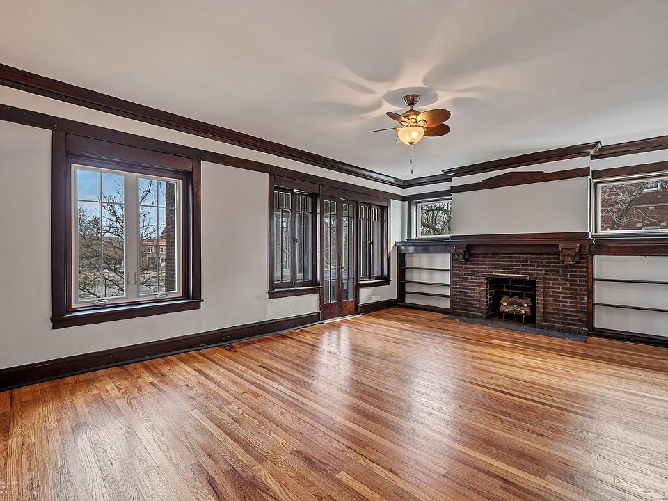 1st image of 2835 1/2 W Logan Blvd #2