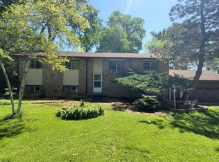 3514 Fond Du Lac Rd, Oshkosh, WI 54902
