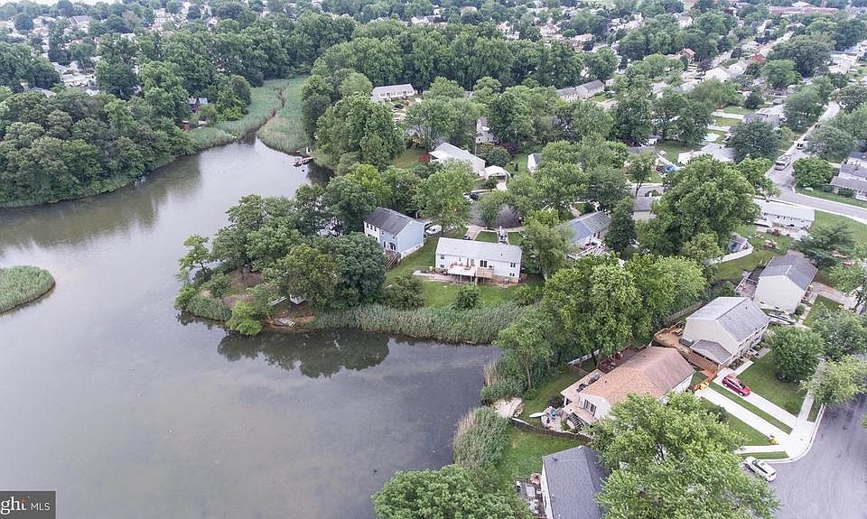 1st image of 256 Glen Ct