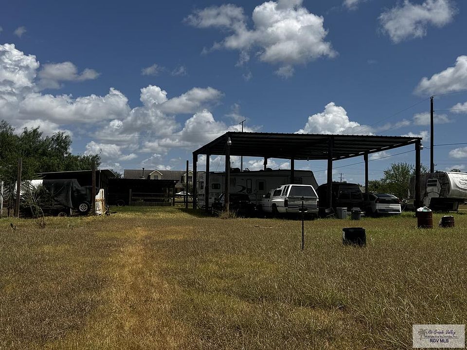 1st image of 32829 Kretz Rd