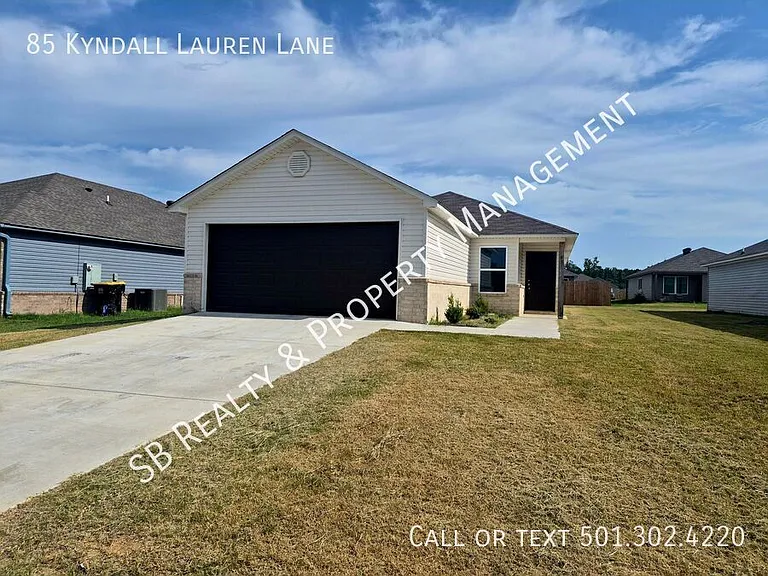 85 Kyndall Lauren Ln — Photo 1