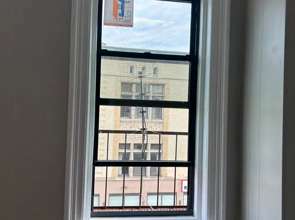 4 Main St APT 15, Leominster, MA 01453