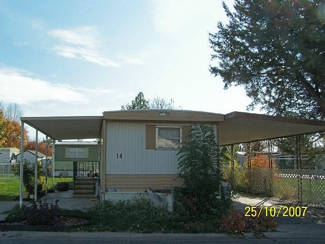 2nd image of 424 W Cherry Ln #14