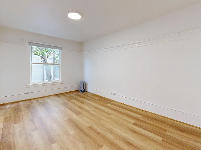 655 Stockton Street — Photo 7