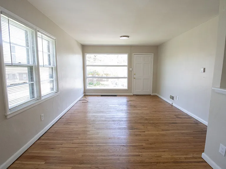 1804 Sunrise Dr — Photo 11