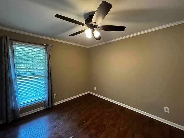 132 Turnwood Ln — Photo 8