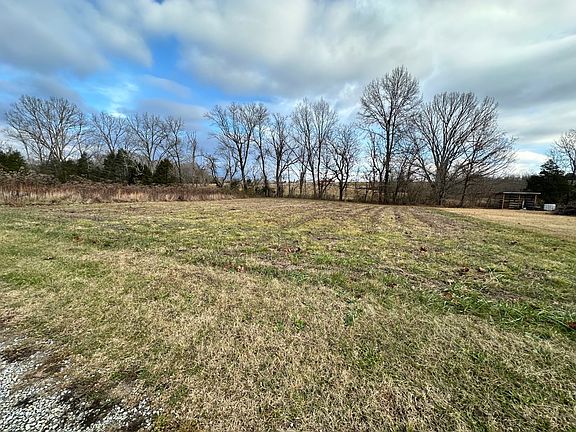 2nd image of 45 Monkey Bluff Rd