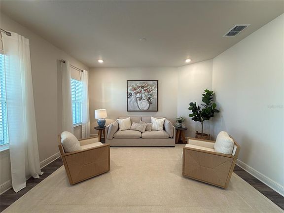 5th image of 10553 SW 98th Pl