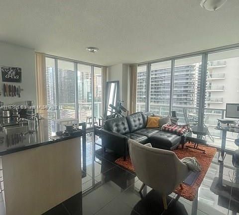 5th image of 1111 SW 1st Ave APT 2520
