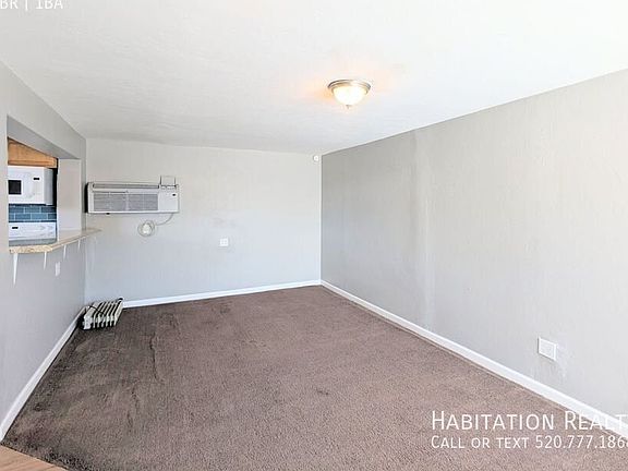 3rd image of 307B E Kelso St