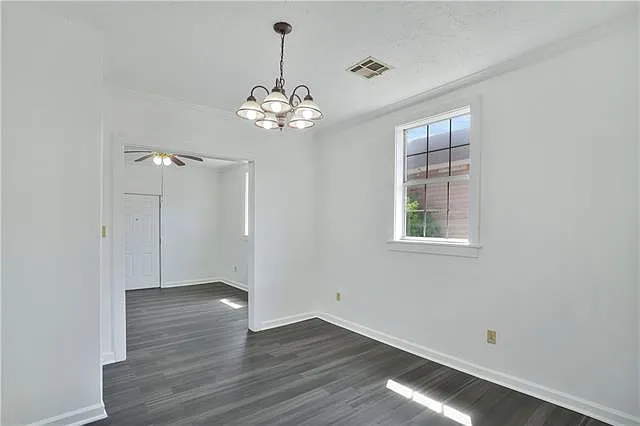 1 bed, 1.0 bath, 850 sqft, $1,300 — Photo 4