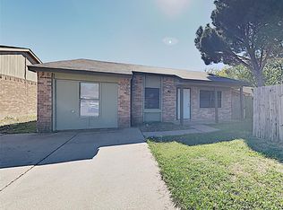 9456 Brewster St, Dallas, TX 75227
