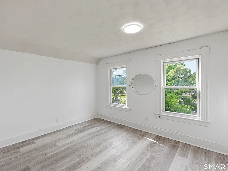 115 Main St #3 — Photo 15