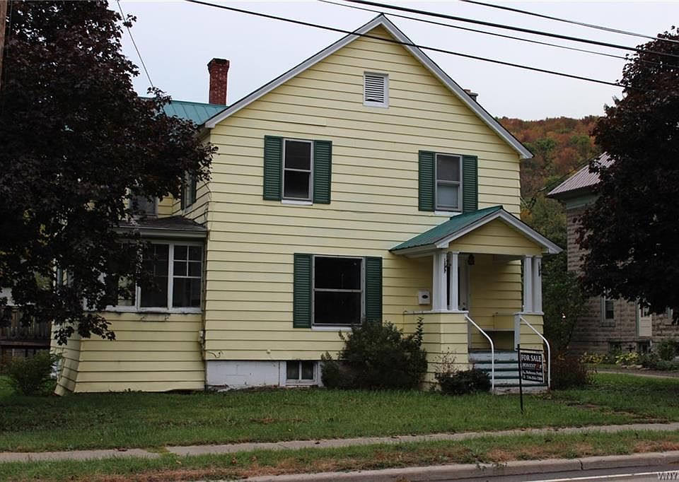 1st image of 123 Wellsville St