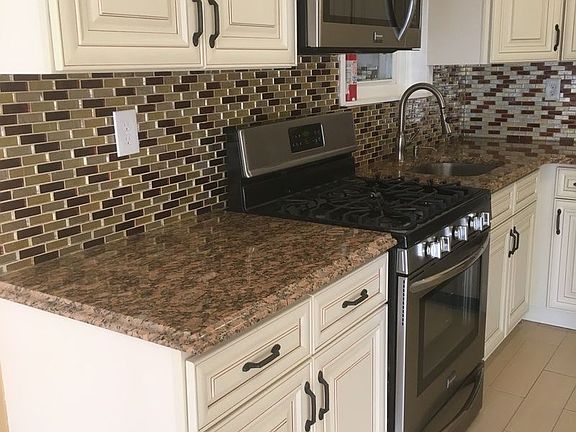 3rd image of 8375 116th St #3