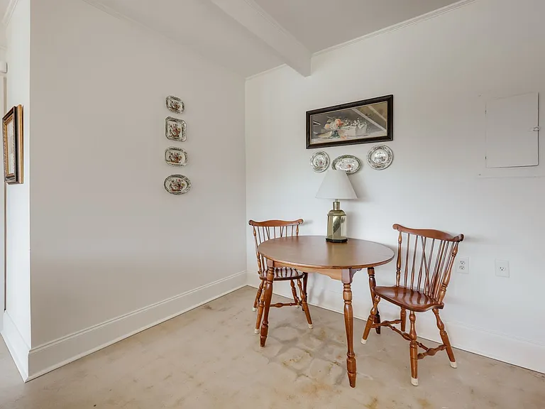 190 Lakewood Dr — Photo 15