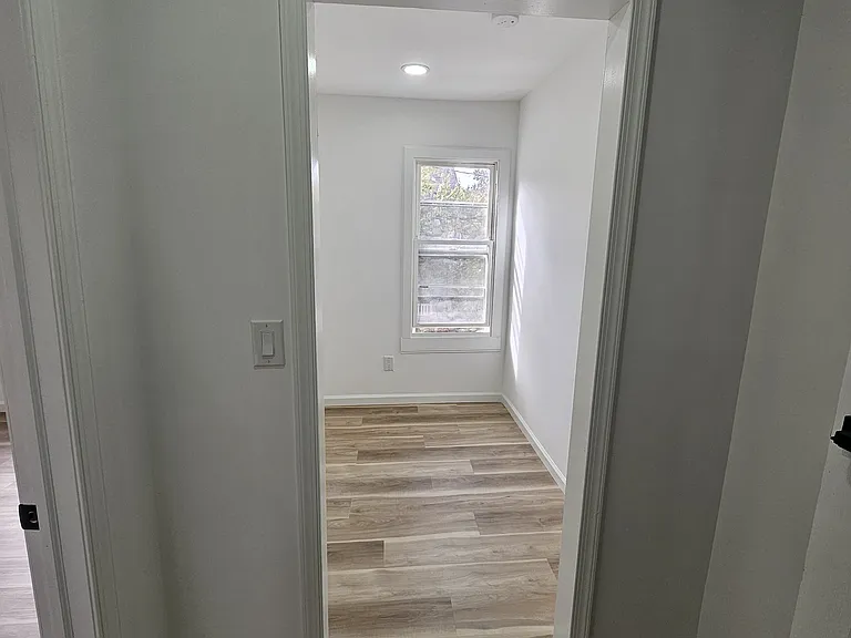 361 Jefferson Ave #2 — Photo 16