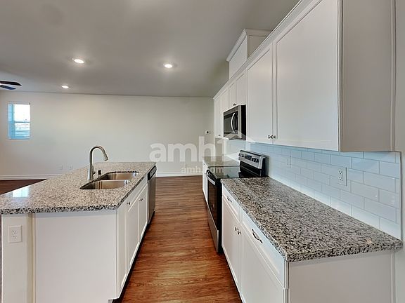 3rd image of 6108 Sierra Blue Ct