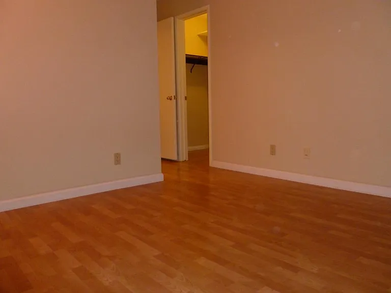 4641 Fulton Ave #1 — Photo 28