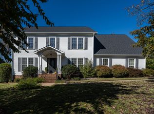 223 E Shallowstone Rd, Greer, SC 29650