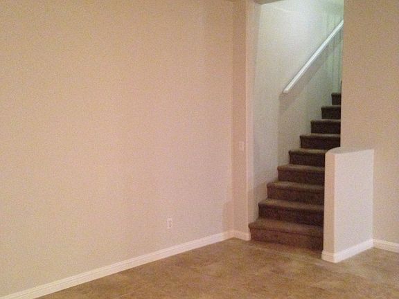 2nd image of 917 Dusty Creek St