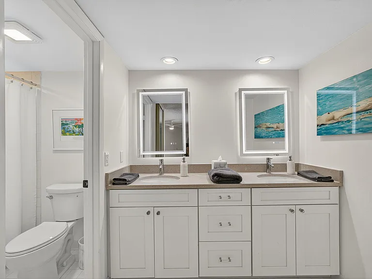 1700 Embassy Dr #103 — Photo 44