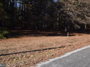 Anchorage Dr, Montross, VA 22520