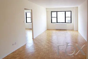 Rented by Fox Residential Group