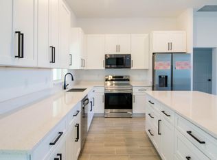 10654 Washington Rd, Port Charlotte, FL 33981