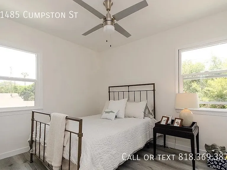 11485 Cumpston St — Photo 12
