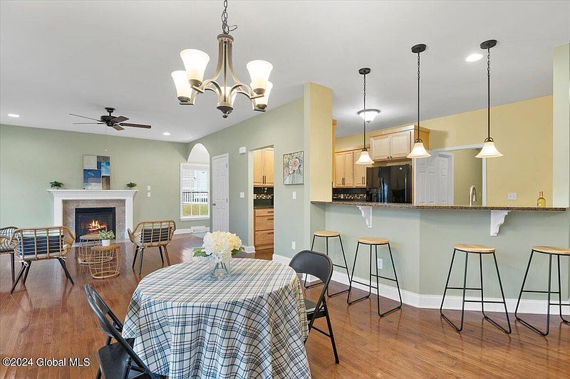 2nd image of 70 Beacon Street