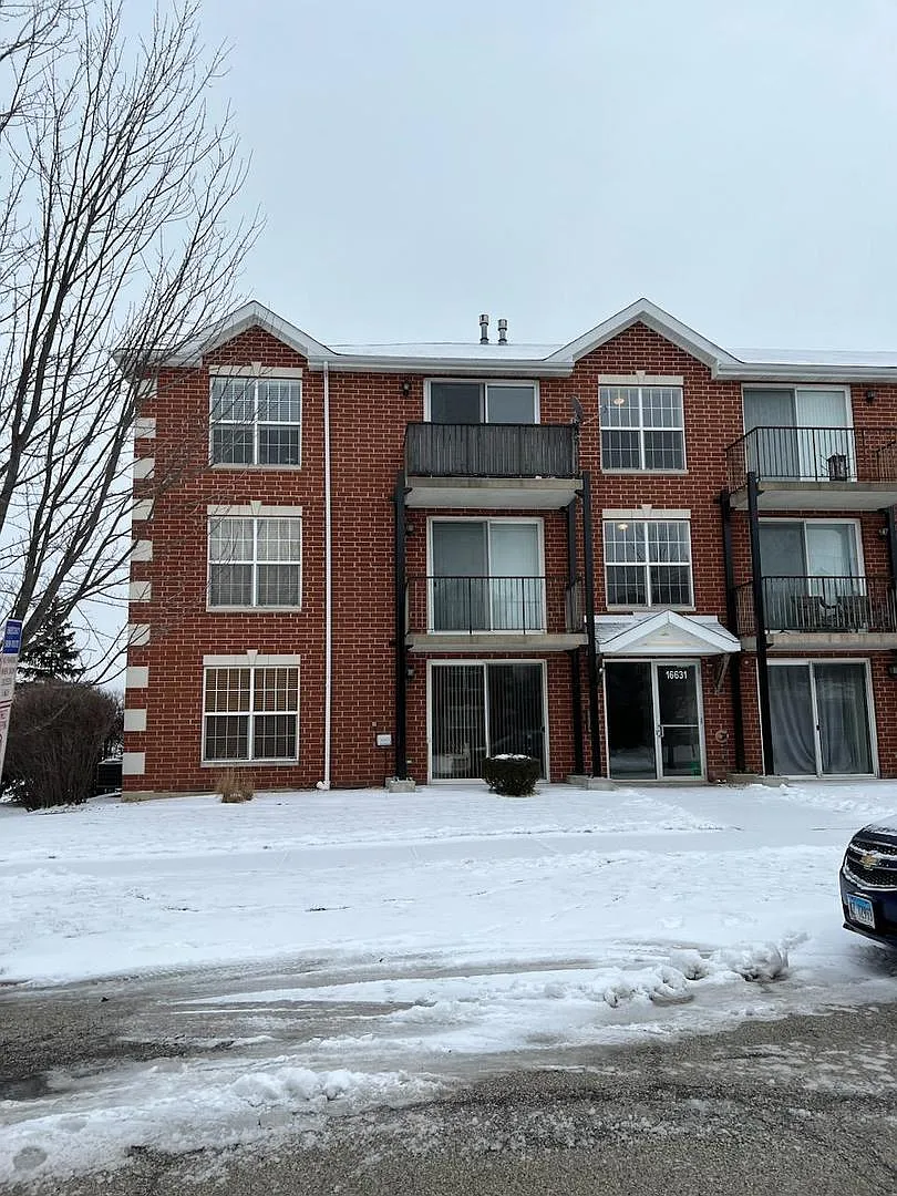 16631 Liberty Cir Unit 3N photo 1