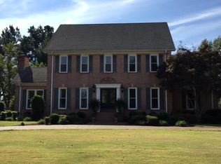 70 Redfield Dr, Jackson, TN 38305