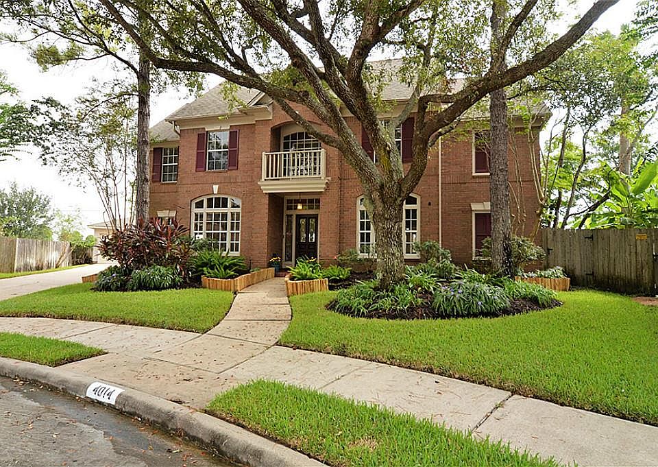 1st image of 4014 Canyon Brook Ct