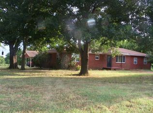 13389 Freeman Rd, Marietta, OK 73448