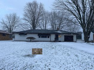 47450 Card Rd, Macomb, MI 48044