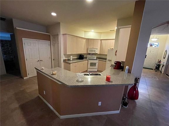 5th image of 2816 Oconnell Dr