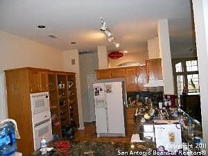 5th image of 11123 Auburn Gln