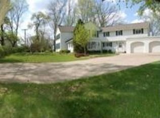 4310 W Il Route 64, Mount Morris, IL 61054